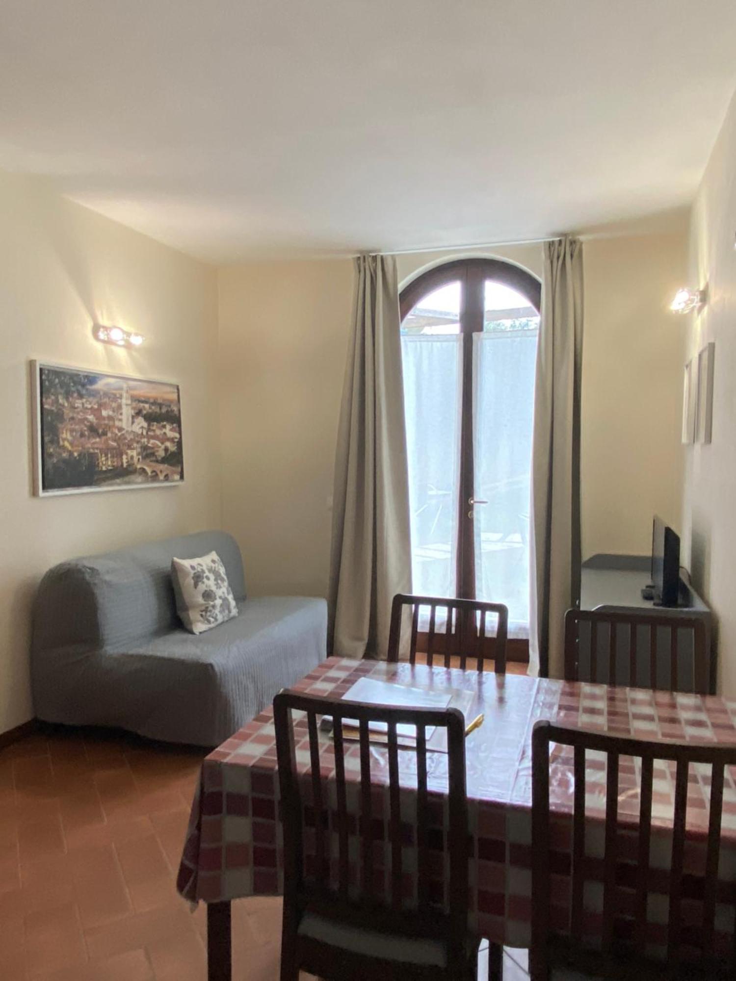 Residenza Cipressi E Olivi Leilighet Verona Eksteriør bilde